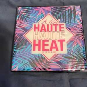 LA Girl Haute Haute Heat palette